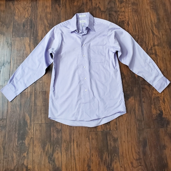 Van Heusen Other - 4/$20 - Van Heusen Size M Dress Shirt